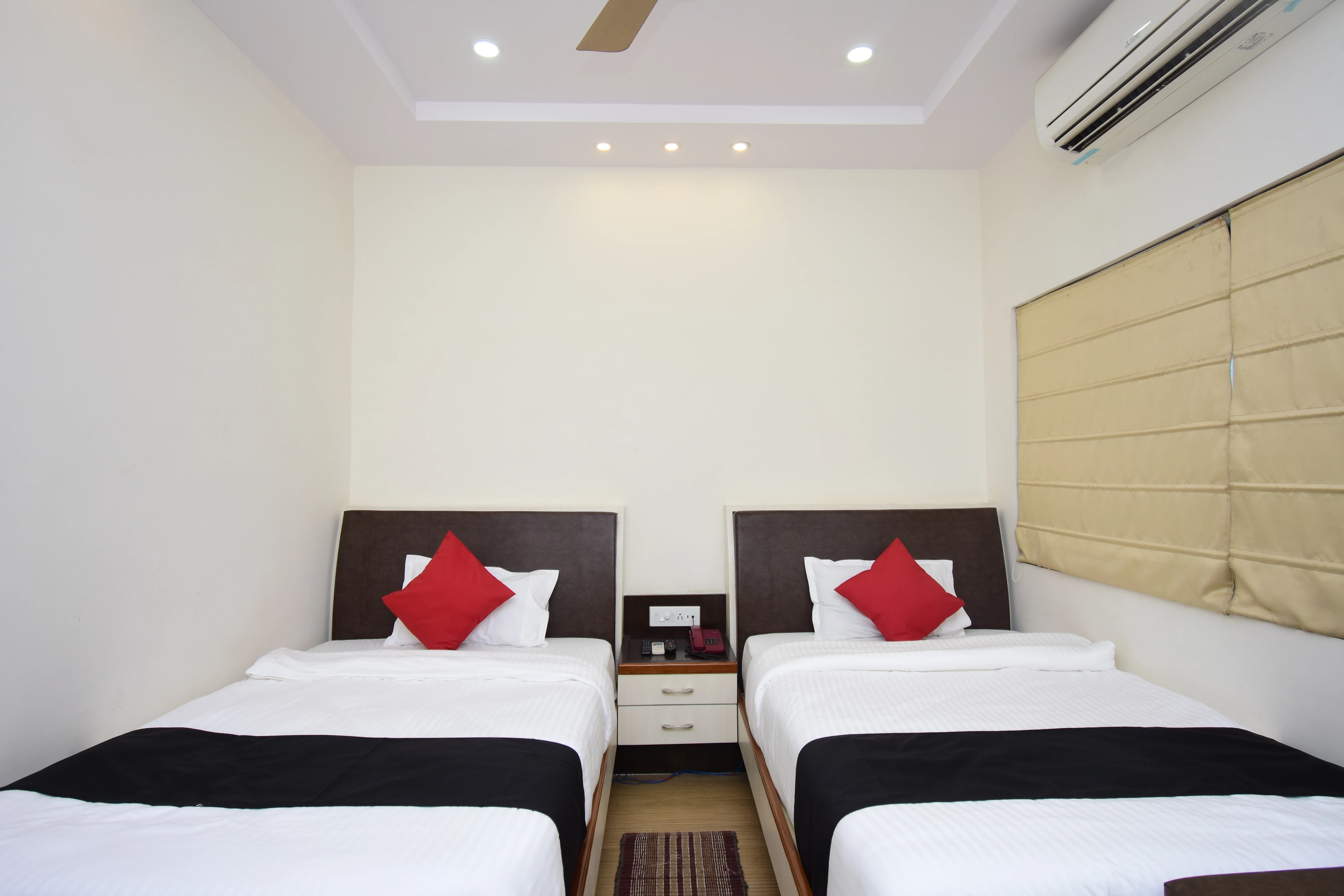 Royal Delux Room 1